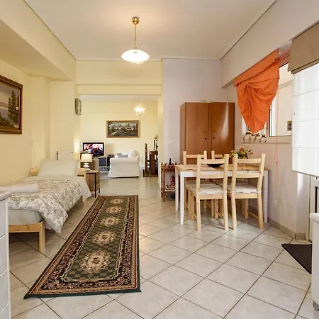Mother's House Апартаменты Афины